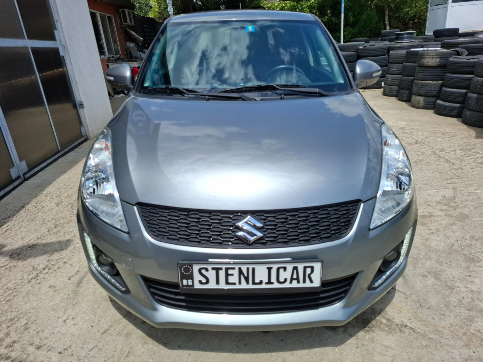 Suzuki Swift 1.2i-АВТОМАТИК-SWISS, снимка 4 - Автомобили и джипове - 55179913