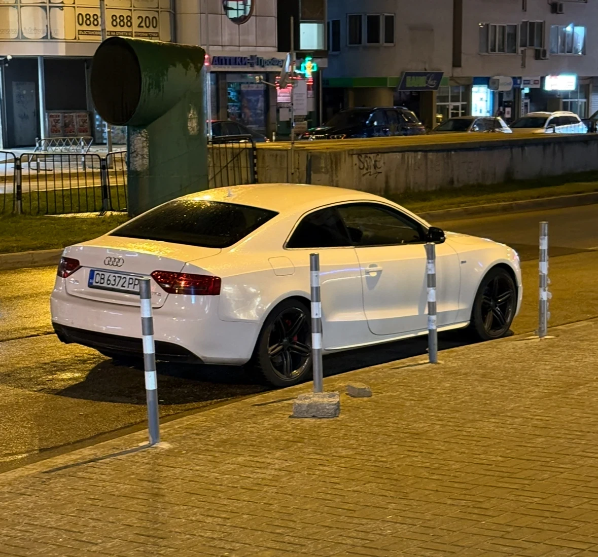 Audi A5 S-Line 2.0 TFSI Ниски километри!