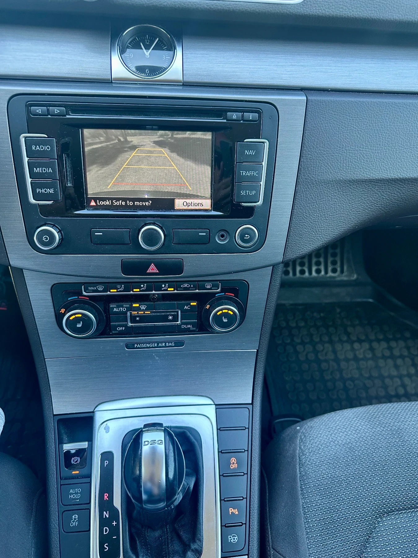 VW Passat 2.0TDI, снимка 6 - Автомобили и джипове - 55509758