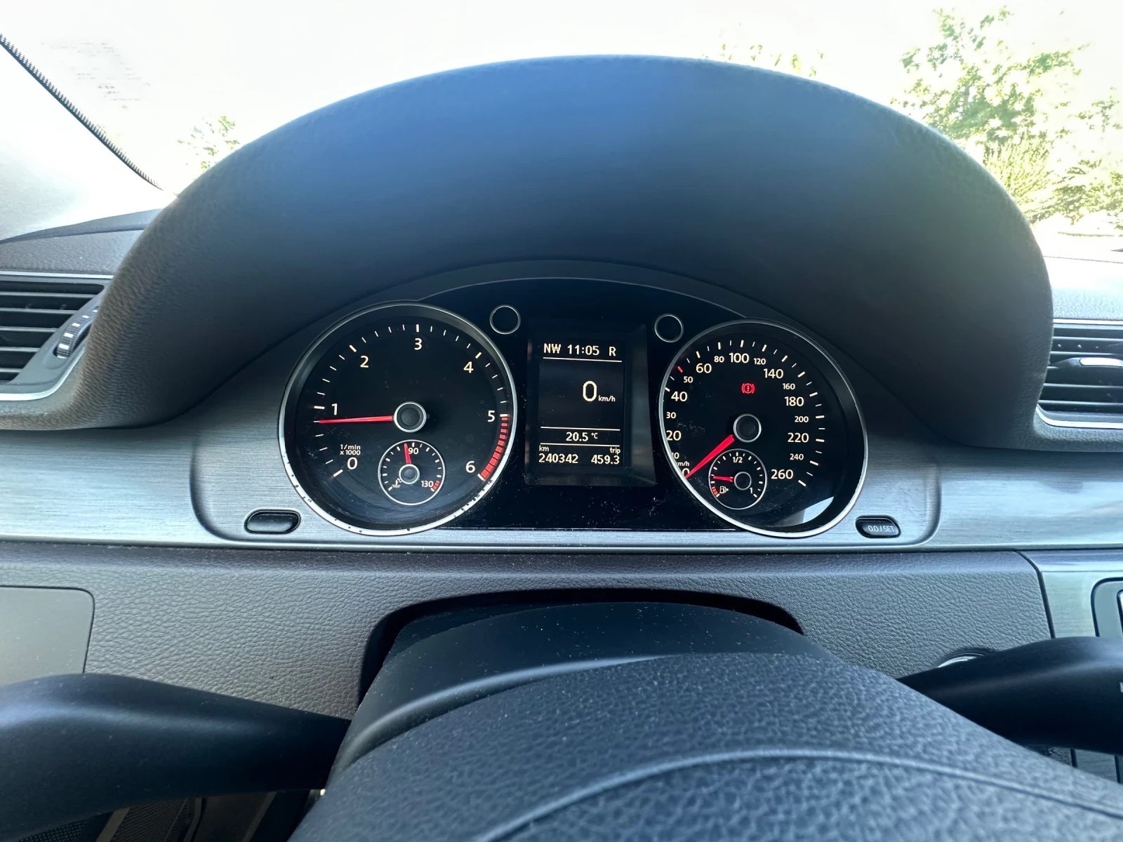 VW Passat 2.0TDI, снимка 7 - Автомобили и джипове - 55509758