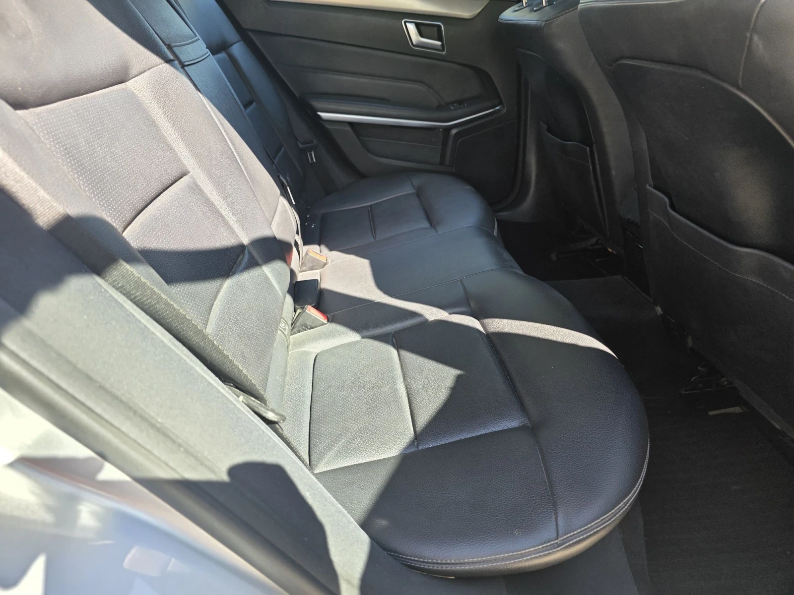 Mercedes-Benz E 350, снимка 10 - Автомобили и джипове - 56222887