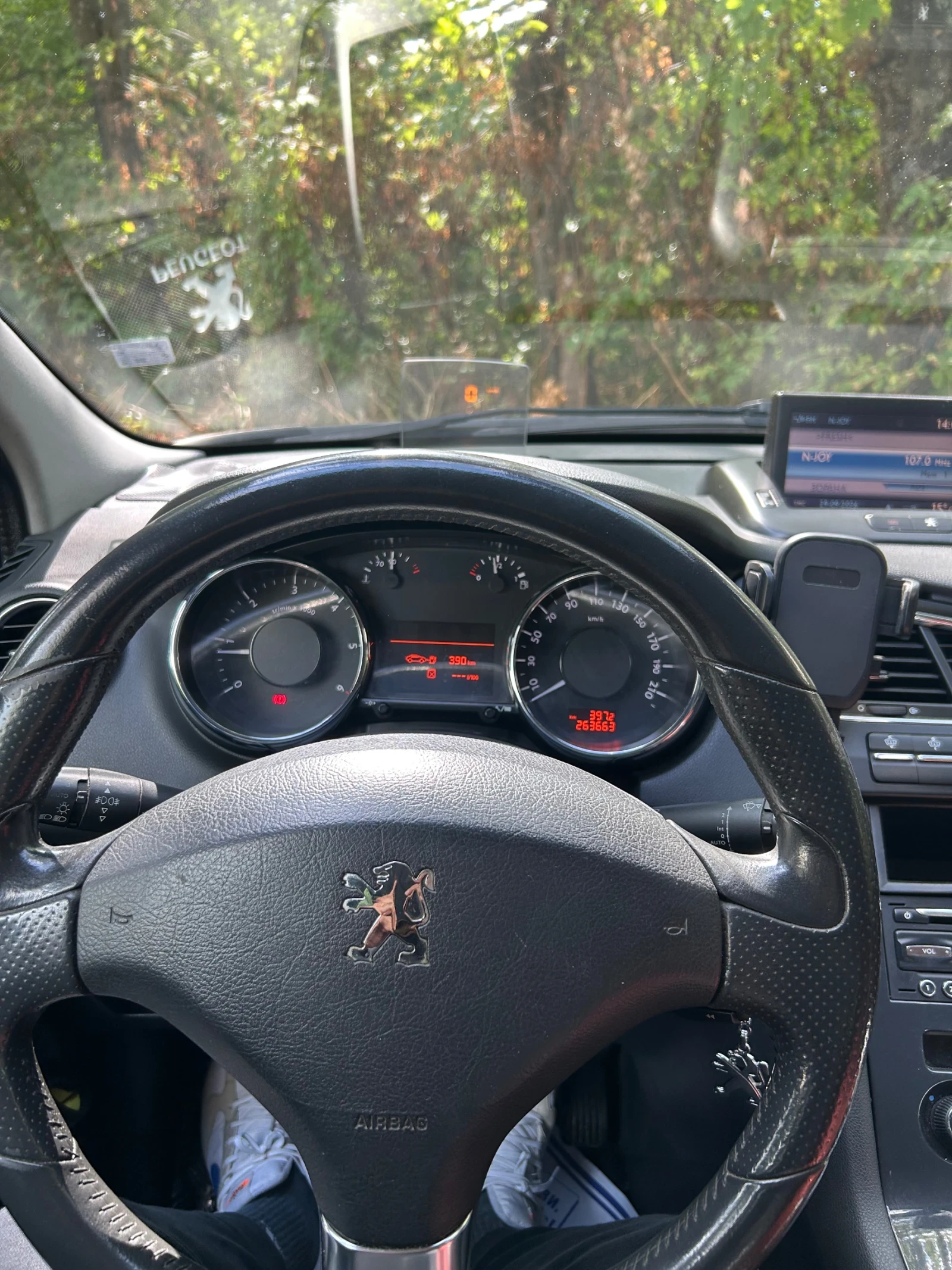 Peugeot 5008, снимка 7 - Автомобили и джипове - 56270489