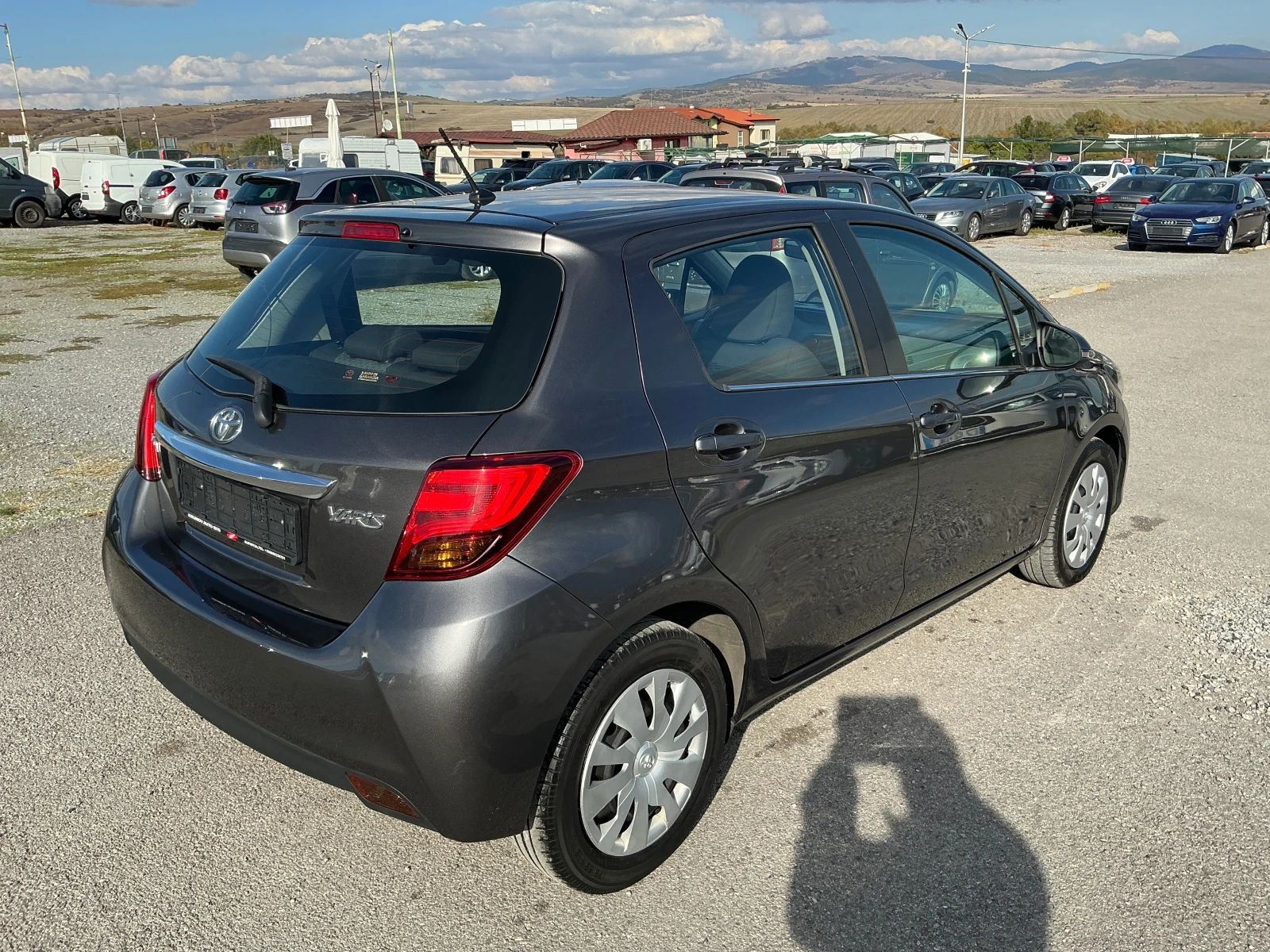 Toyota Yaris 1.4 D4D, снимка 8 - Автомобили и джипове - 56645060