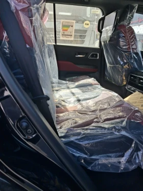 Toyota Land cruiser 300 VX-R 3.3L V6 Turbo-Diesel 303HP / FULL, снимка 13