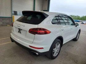 Porsche Cayenne AWD/CARFAX/Подгрев/Панорама/2 ключа , снимка 3