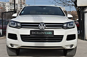 VW Touareg 4.2TDI* EXCLUSIVE* AIRMA* ОБДУХВАНЕ* ПОДГРЕВИ* ПАН, снимка 6