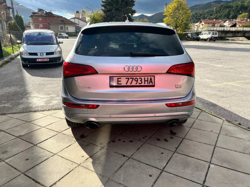 Audi Q5 2.0 TDI, снимка 5 - Автомобили и джипове - 48241303