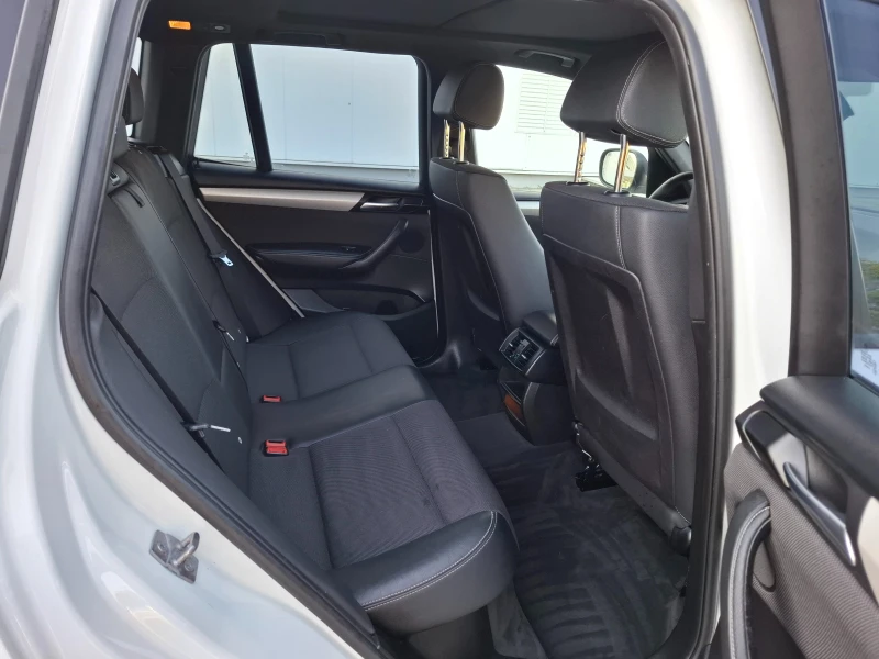 BMW X3 2.0X-drive Navi Кожа Панорама, снимка 9 - Автомобили и джипове - 51381711