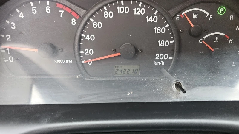 Suzuki Grand vitara V6 2.5, снимка 15 - Автомобили и джипове - 53159593