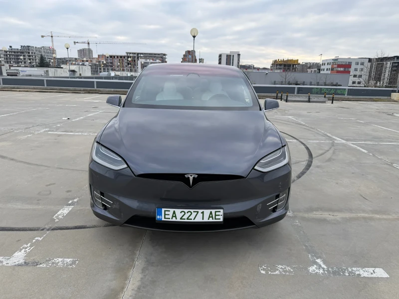 Tesla Model X 75D