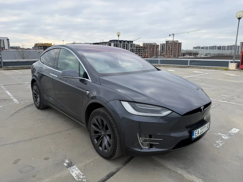 Tesla Model X 75D, снимка 3 - Автомобили и джипове - 53446309