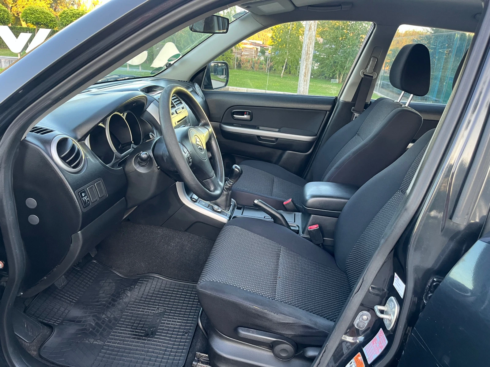 Suzuki Grand vitara 1, 9d 130k.c.4X4 КЛИМАТИК, 5 ВРАТИ, ВНОС-ГЕРМАНИЯ - изображение 9