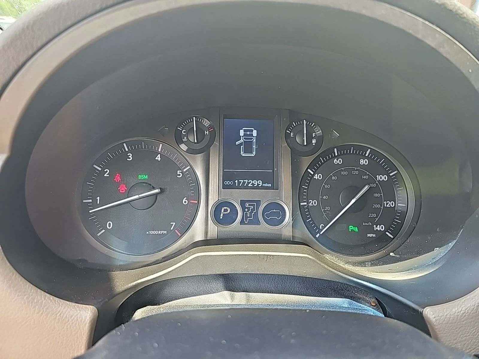 Lexus GX 460 PREMIUM Обдух* Автопарк* М.точка* Пано*  - изображение 10