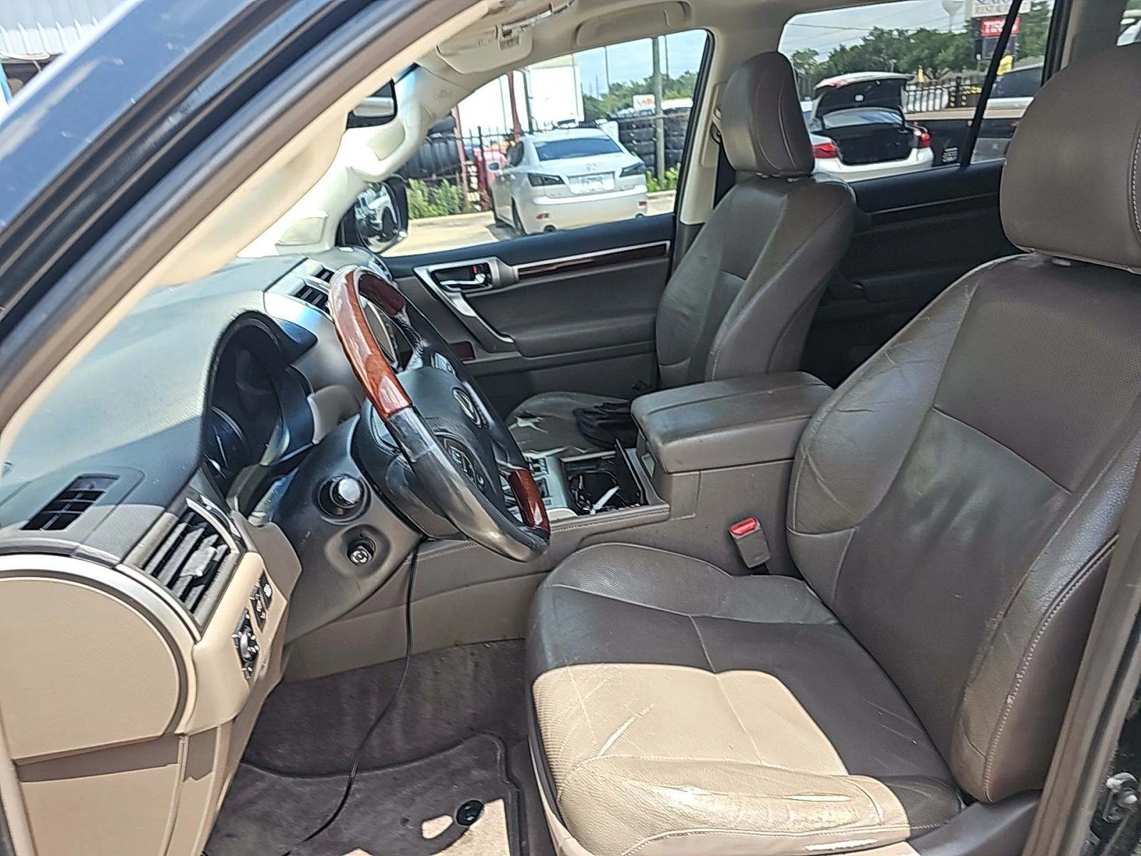 Lexus GX 460 PREMIUM Обдух* Автопарк* М.точка* Пано*  - изображение 5