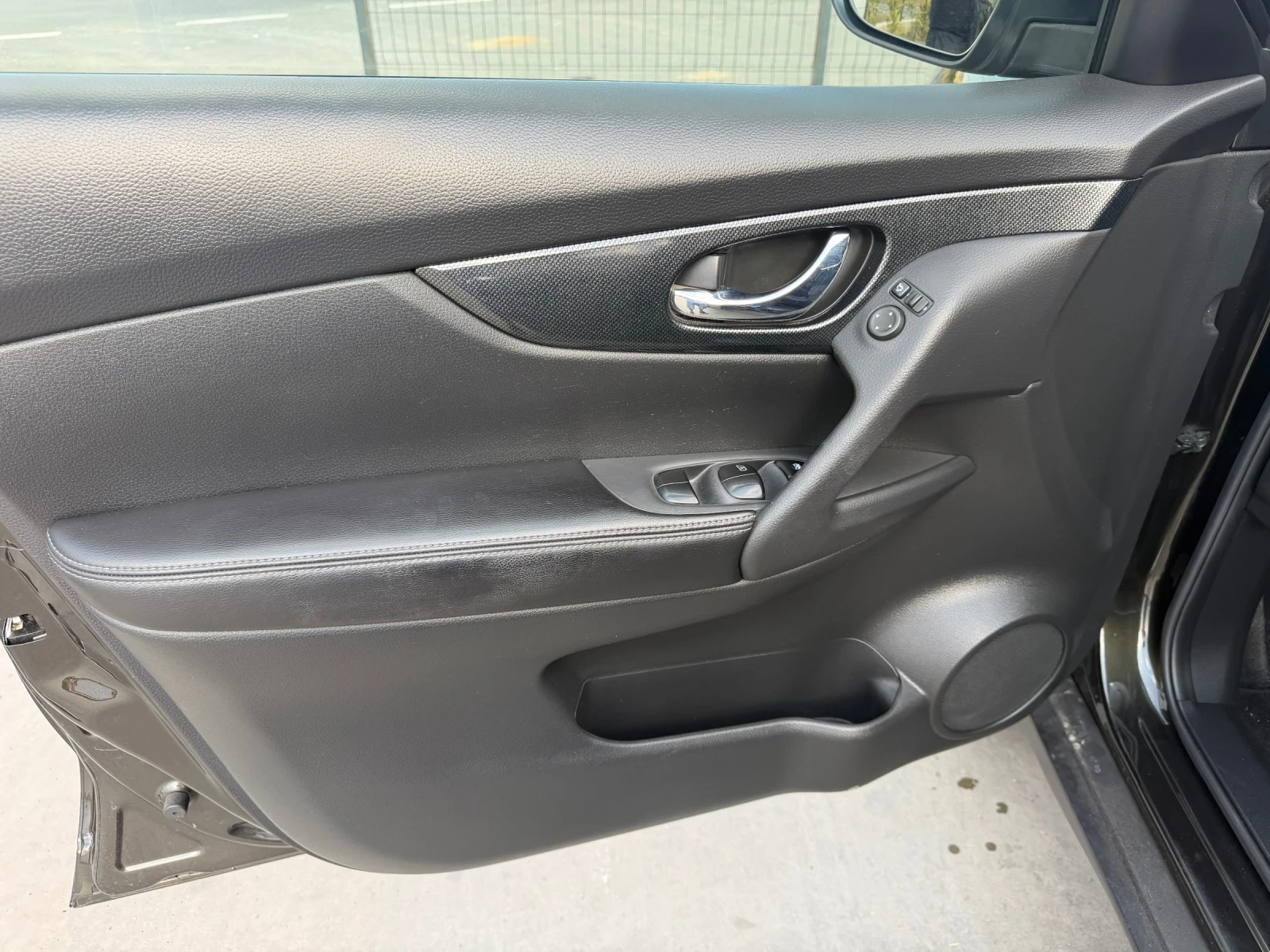 Nissan X-trail 1.6TD/131hp/2015g/Kamera360/Podgrev/4х4/Euro6, снимка 8 - Автомобили и джипове - 54840805