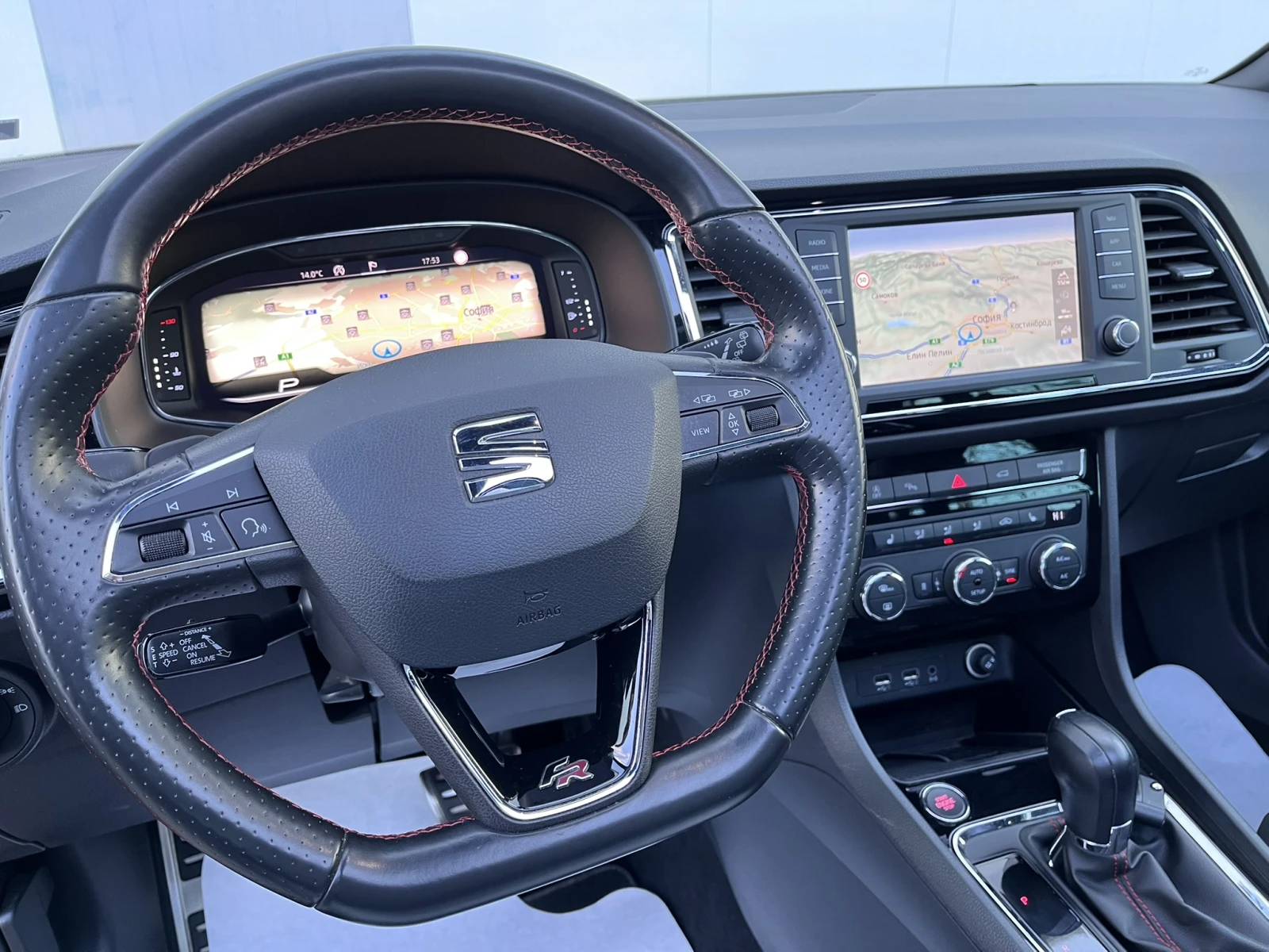 Seat Ateca FR 2.0 TSI 4x4 от България, снимка 13 - Автомобили и джипове - 54251731