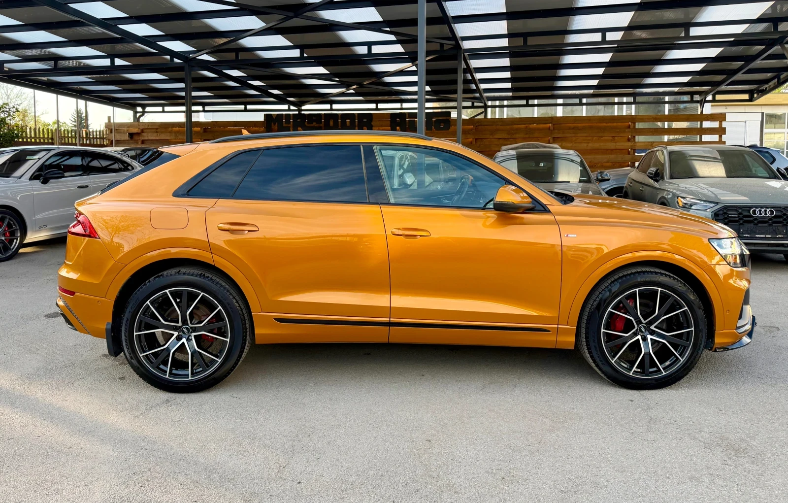 Audi Q8 55TFSI Progressiv S-Line, снимка 3 - Автомобили и джипове - 54415085