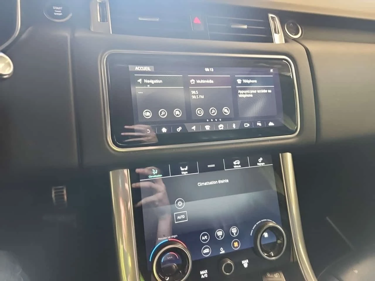 Land Rover Range Rover Sport HSE DYNAMIC| ОБДУХВАНЕ| ПАМЕТ| 2 КЛЮЧА| , снимка 11 - Автомобили и джипове - 54790789