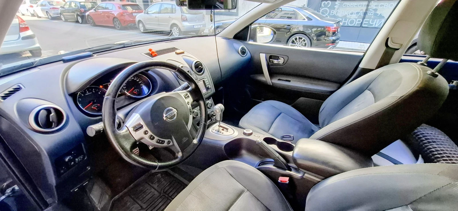 Nissan Qashqai, снимка 7 - Автомобили и джипове - 55770800