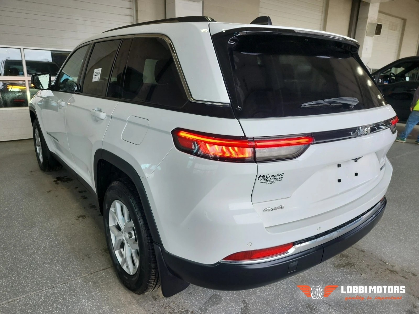 Jeep Grand cherokee, снимка 4 - Автомобили и джипове - 55992841
