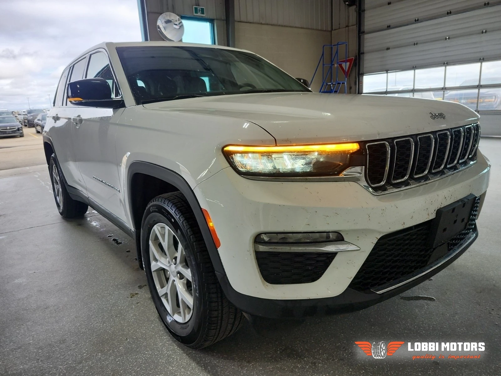 Jeep Grand cherokee, снимка 2 - Автомобили и джипове - 55992841