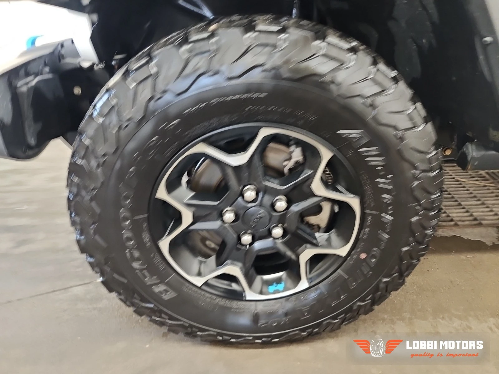 Jeep Wrangler, снимка 6 - Автомобили и джипове - 56199209