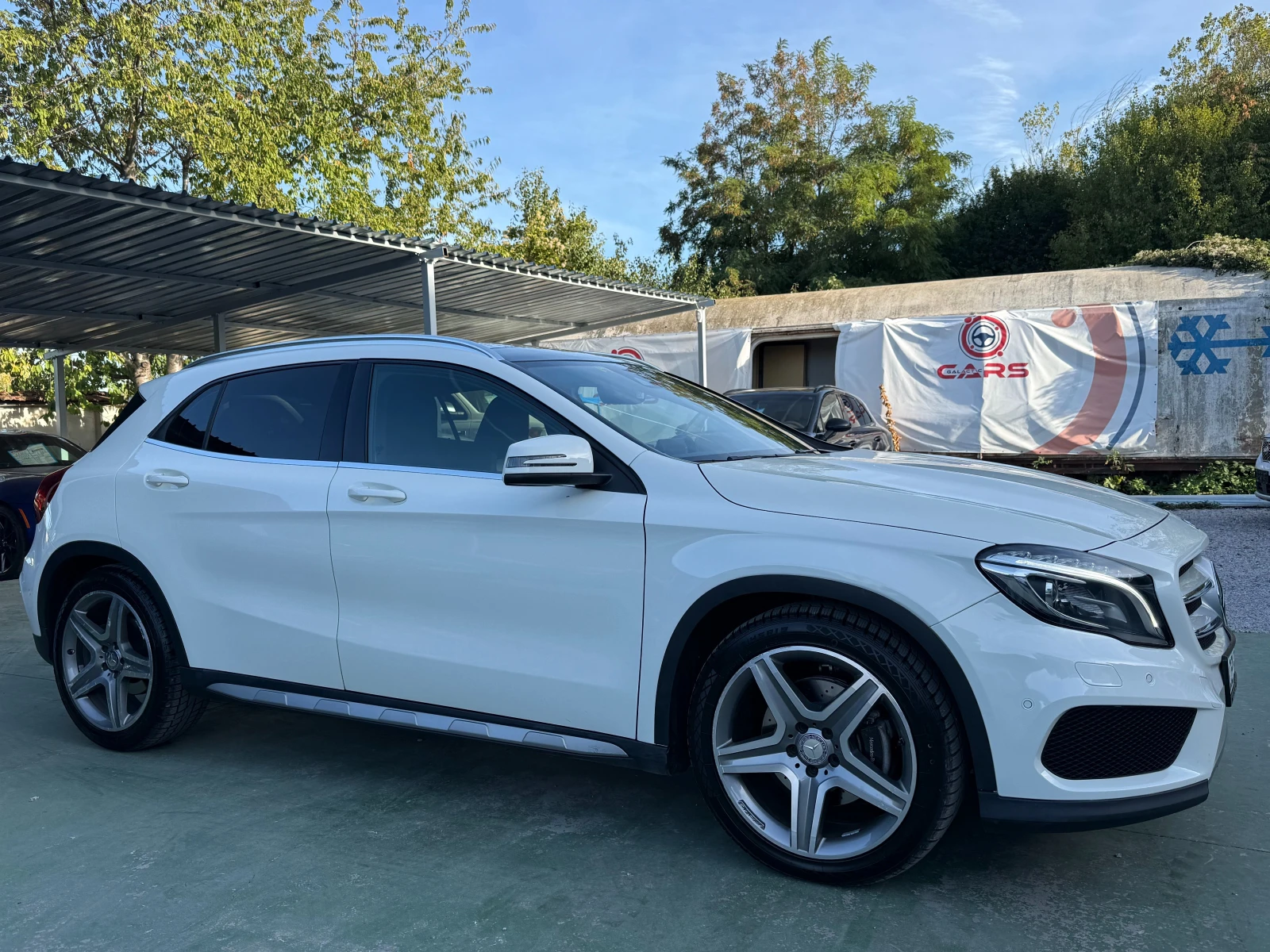 Mercedes-Benz GLA 220 AMG-LINE, 4MATIC, снимка 3 - Автомобили и джипове - 56352011