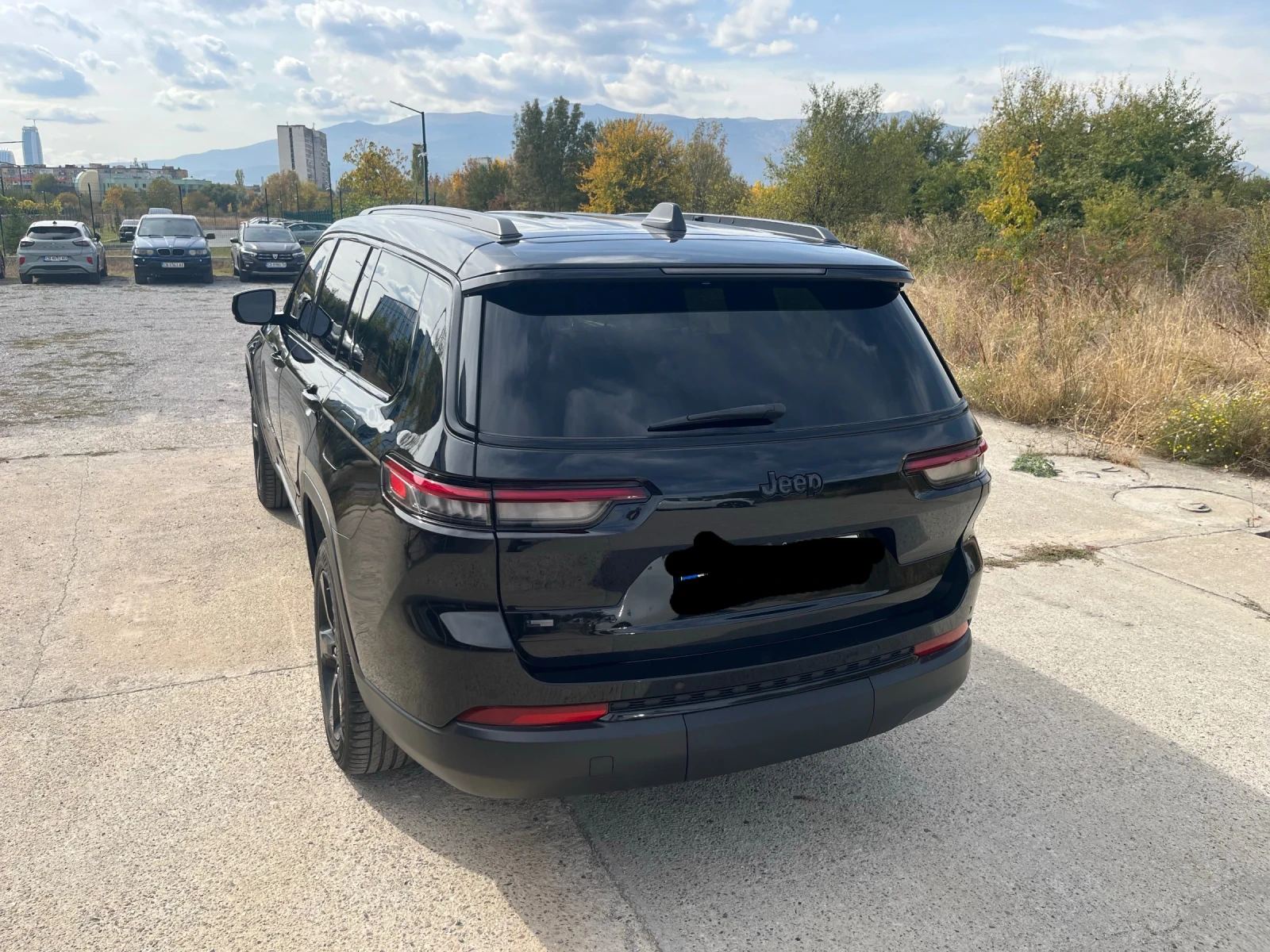 Jeep Grand cherokee L, снимка 3 - Автомобили и джипове - 56428765