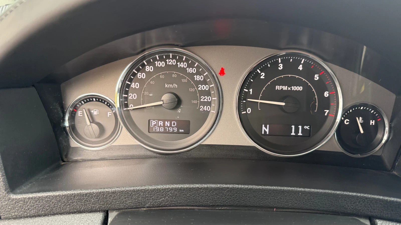 Jeep Grand cherokee 3.0crd facelift , снимка 12 - Автомобили и джипове - 56738529