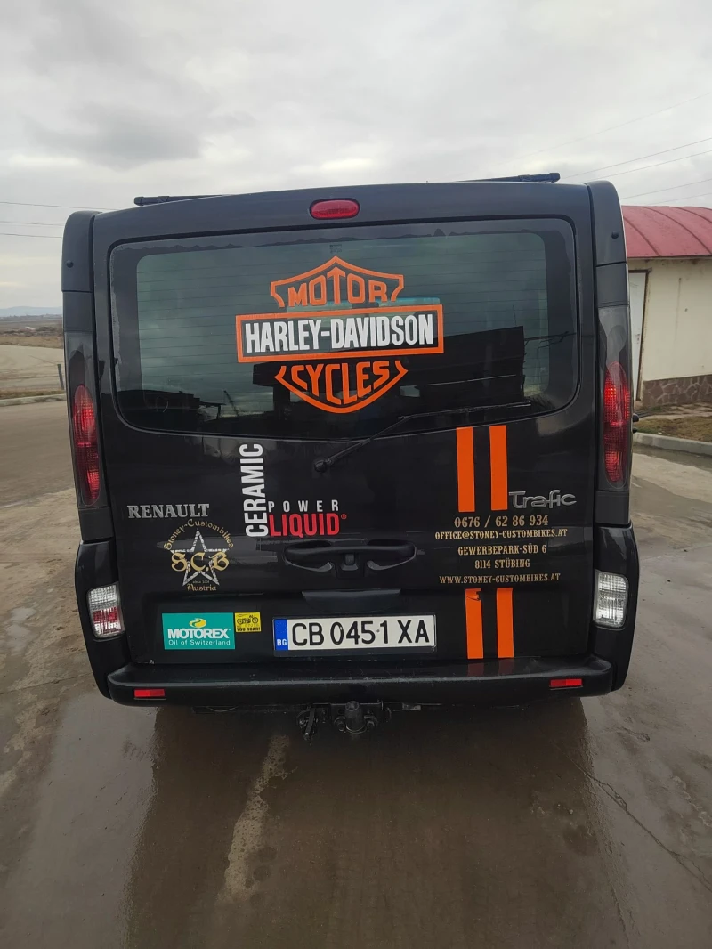 Renault Trafic 2.5д(140кс) КЛИМАТИК, снимка 4 - Бусове и автобуси - 48173593