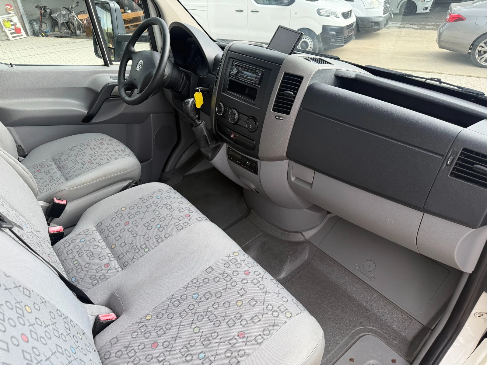 VW Crafter 2.5TDI �� 3.5�. 4.30�. ����� ����� ����  | Mobile.bg � ����������� 11