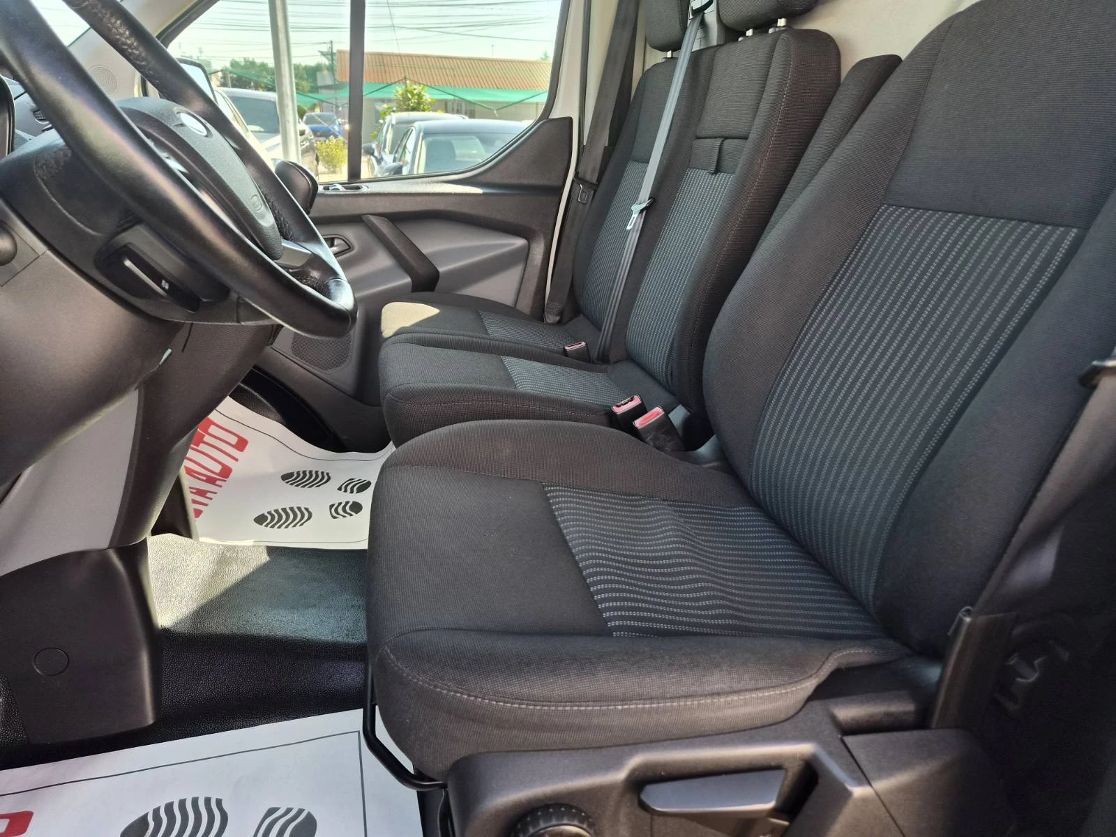 Ford Transit Custom 2.2D-125кс-228.000км-СУПЕР СУПЕР СЪСТОЯНИЕ, снимка 7 - Бусове и автобуси - 55229306