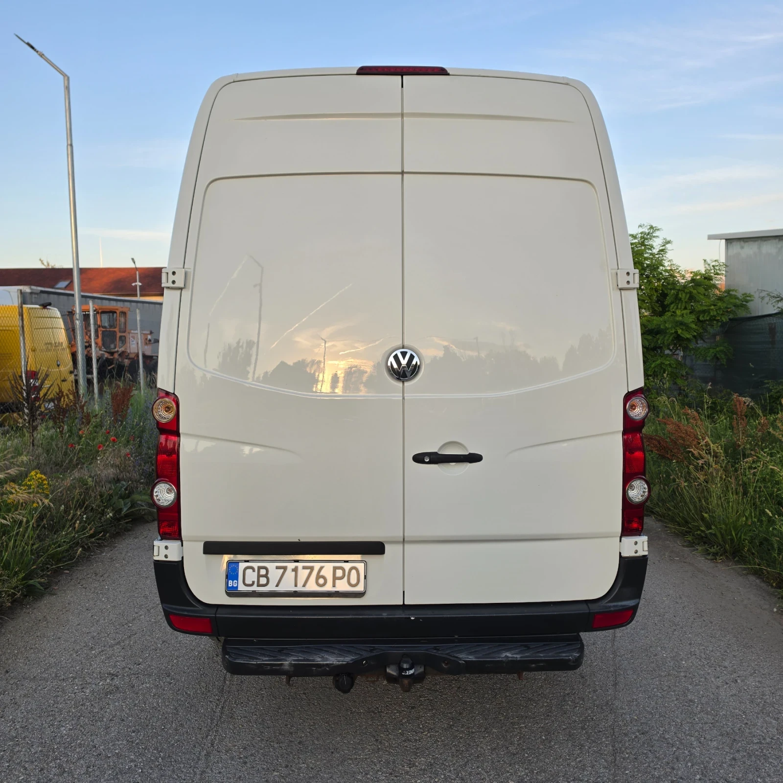 VW Crafter 2.5TDI, снимка 6 - Бусове и автобуси - 55397472