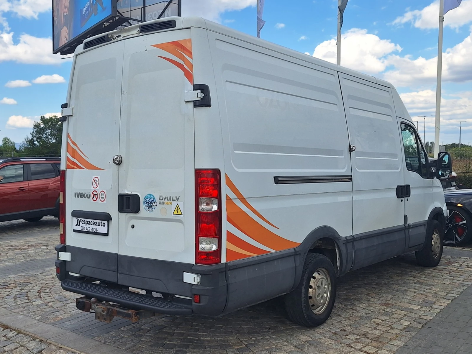 Iveco Daily 2.3/ 126к.с. / БЕЗ КЛИМАТИК, снимка 4 - Бусове и автобуси - 55735266