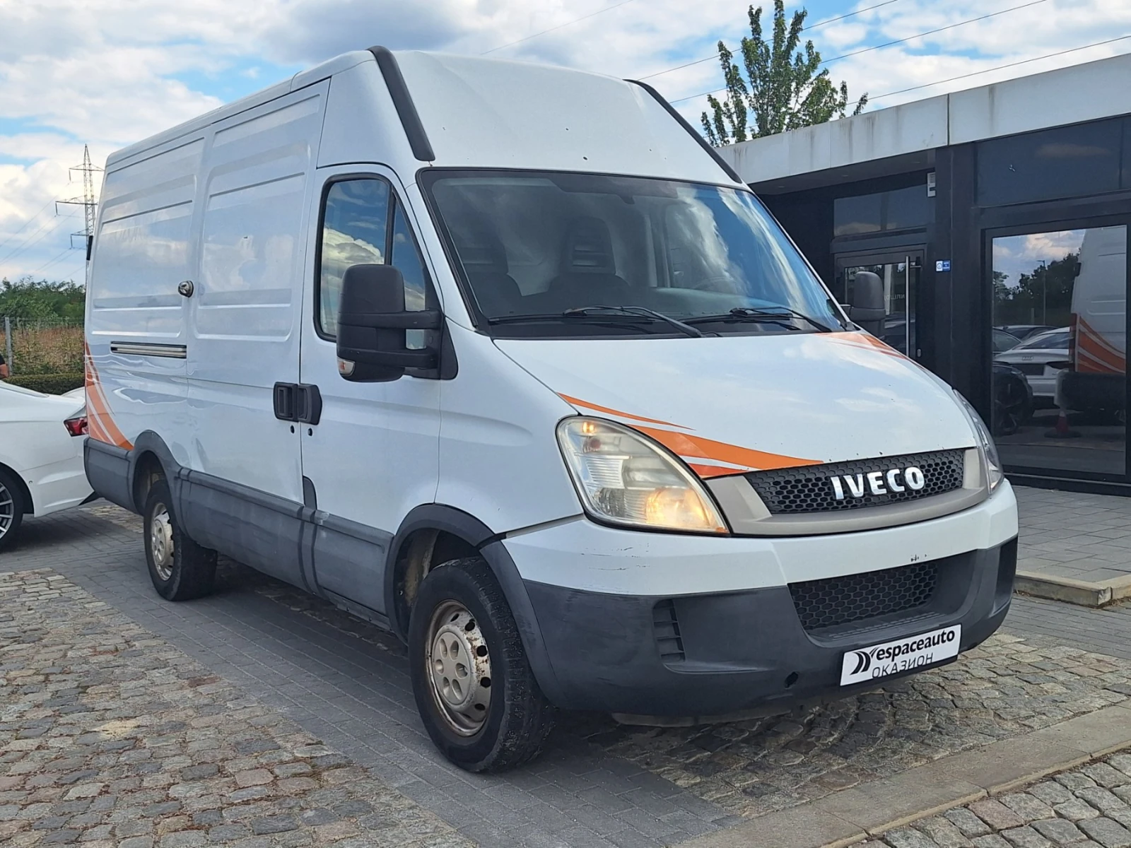 Iveco Daily 2.3/ 126к.с. / БЕЗ КЛИМАТИК, снимка 3 - Бусове и автобуси - 55735266