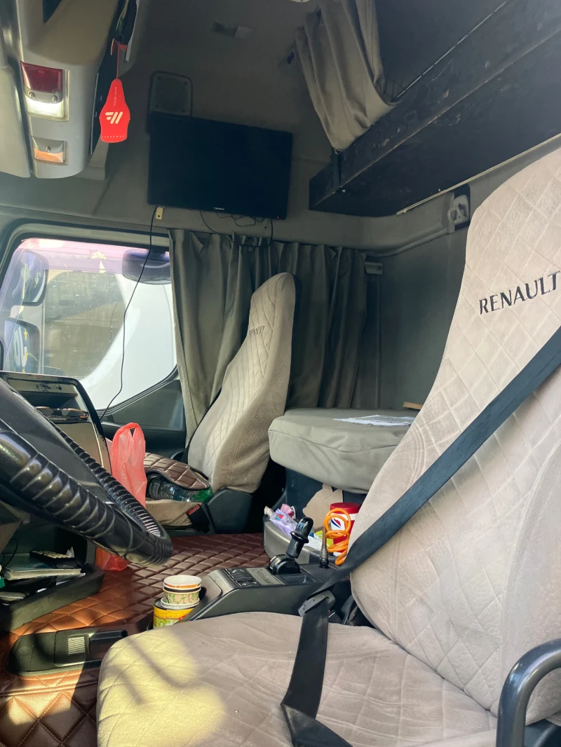 Renault Premium DXI 11 460 РЕТАРДЕР, снимка 4 - Камиони - 52503734