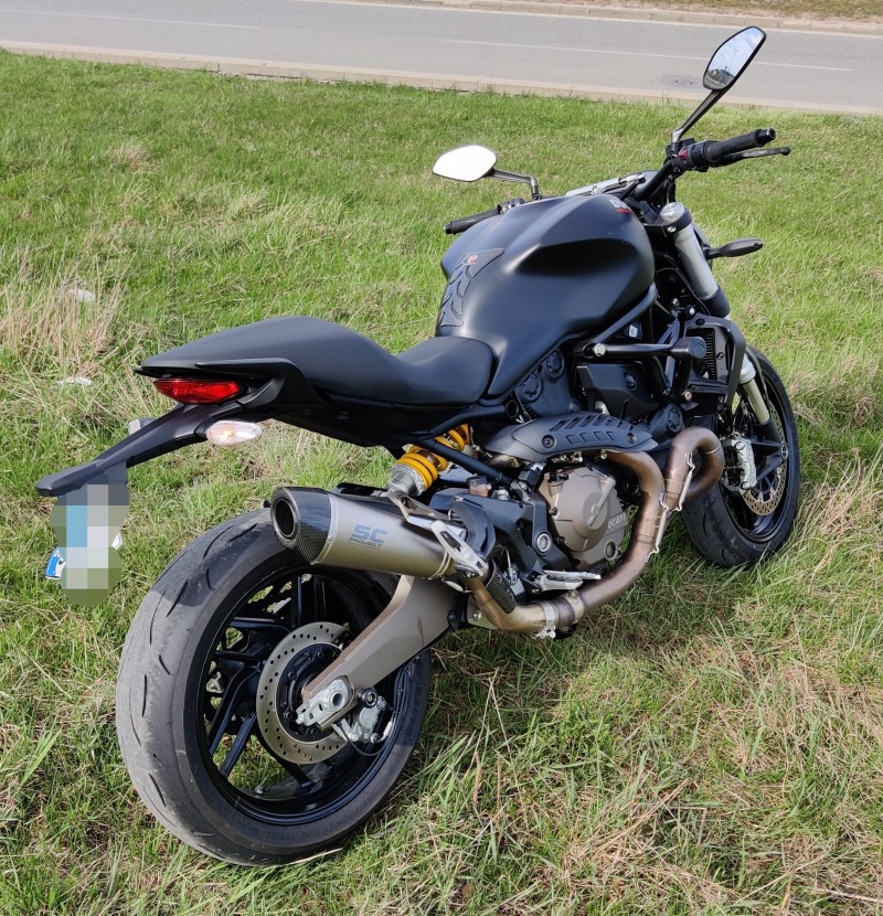 Ducati Monster 821, снимка 2 - Мотоциклети и мототехника - 45887145