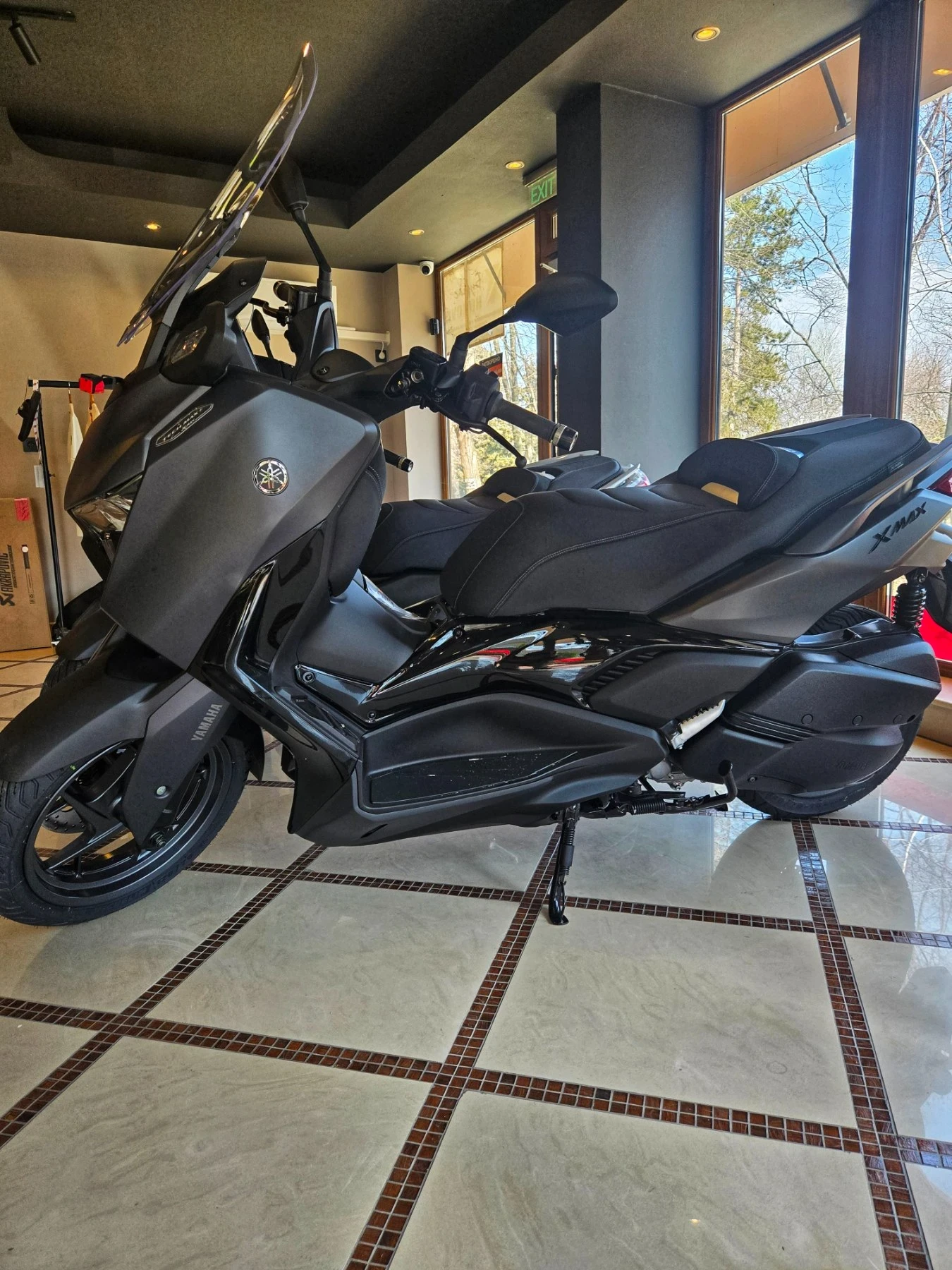 Yamaha X-max TechMax+ , снимка 15 - Мотоциклети и мототехника - 53889966