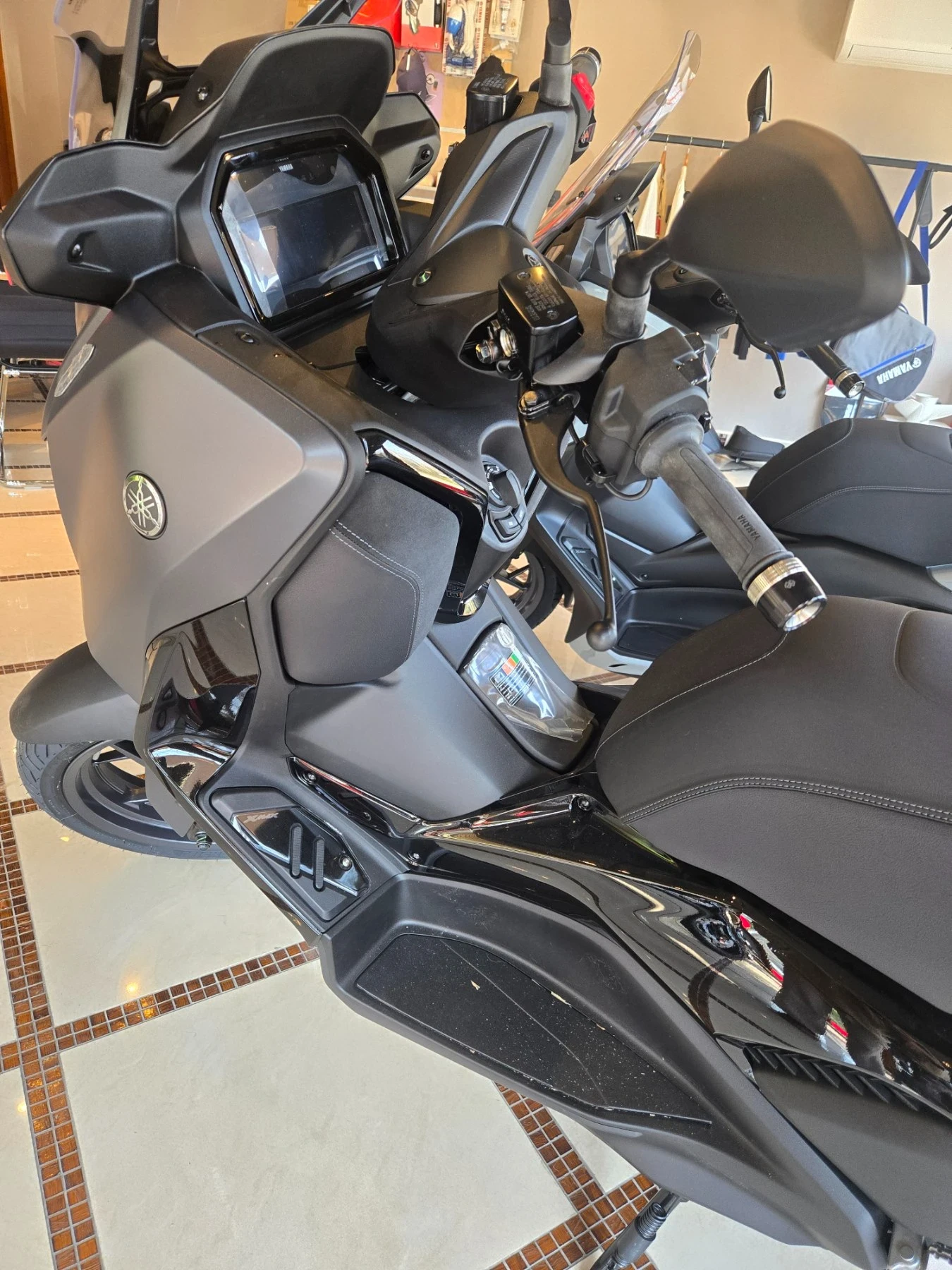 Yamaha X-max TechMax+ , снимка 2 - Мотоциклети и мототехника - 53889966