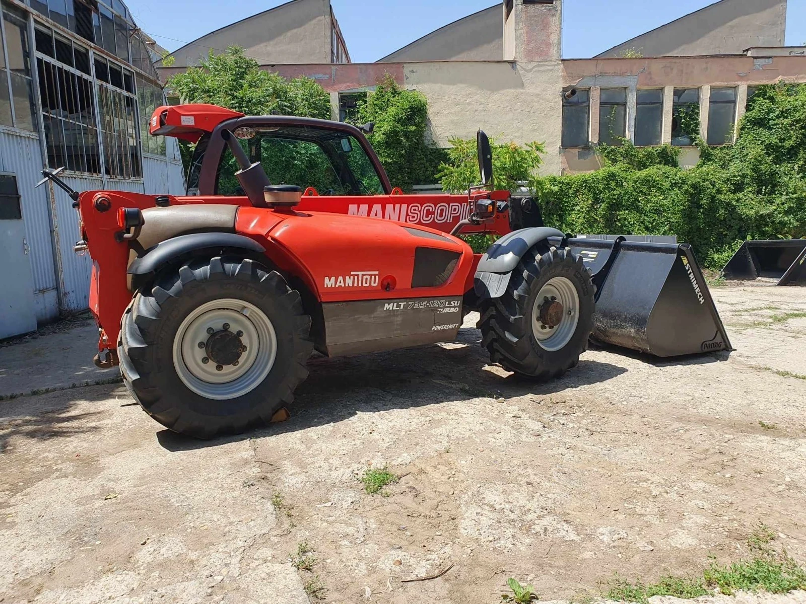 Телескопичен товарач Manitou MLT735 120LSU TURBO - изображение 2