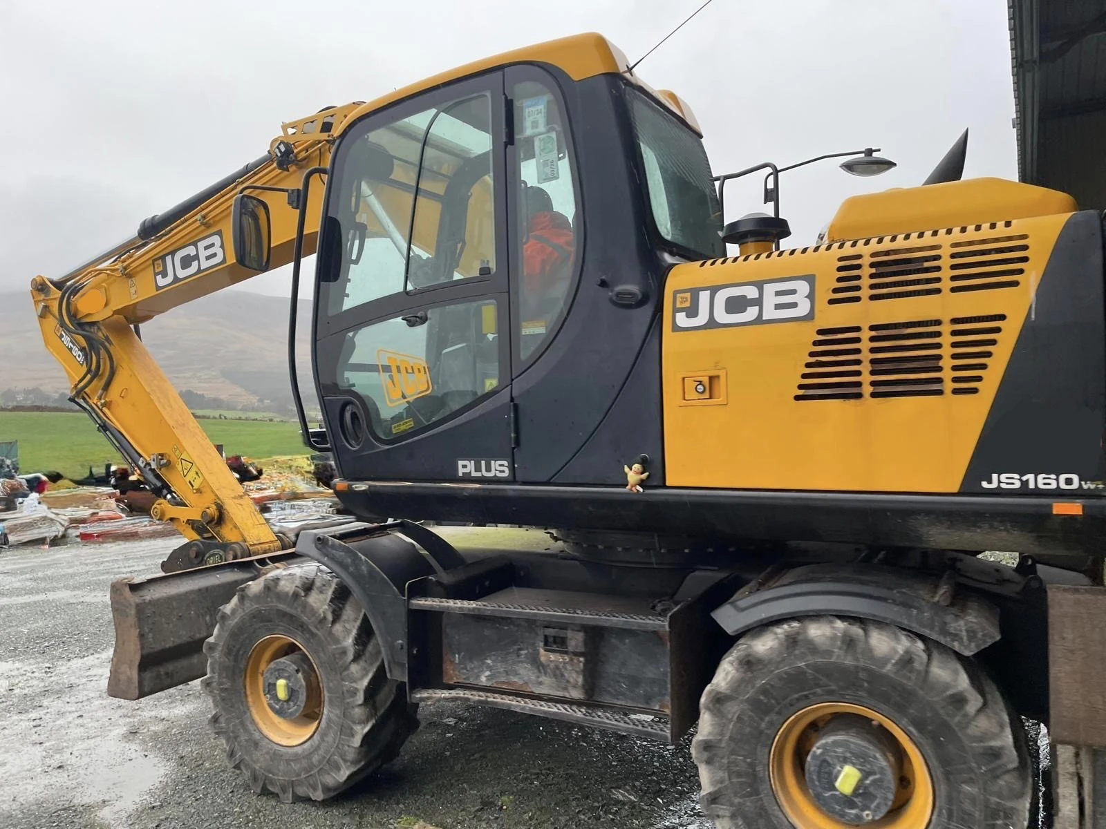 Багер JCB JS 160 W PLUS ЛИЗИНГ, снимка 4 - Индустриална техника - 54355561