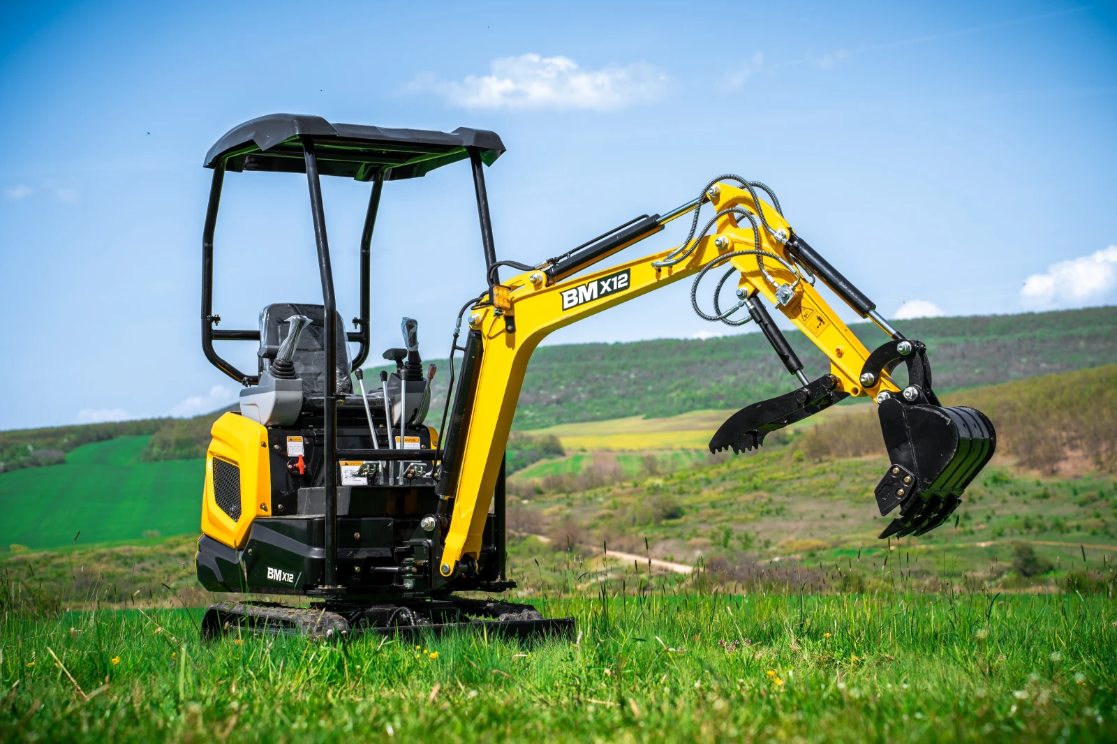 �����  BM X12 | Mobile.bg � ����������� 2
