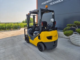 Мотокар Komatsu  1.8 тона / КАНТАР НА ВИЛИЦИТЕ / АВТОМАТ / ГАЗ / , снимка 3