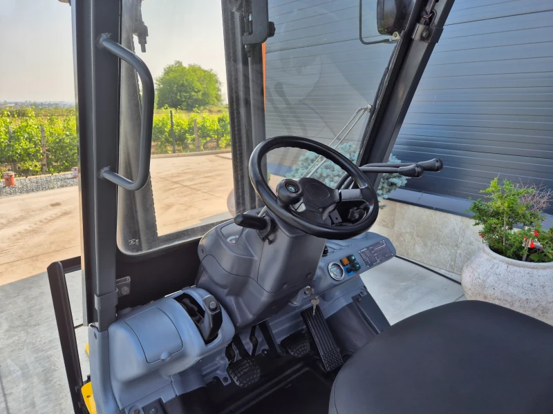 Мотокар Komatsu  1.8 тона / КАНТАР НА ВИЛИЦИТЕ / АВТОМАТ / ГАЗ / , снимка 10 - Индустриална техника - 50599283