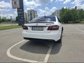 Mercedes-Benz E 220, снимка 4