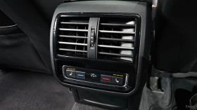 VW Passat GT* 2.0TDI* PREMIUM* PANO* КОЖА* ПОДГРЕВ* КАМЕРА* , снимка 17