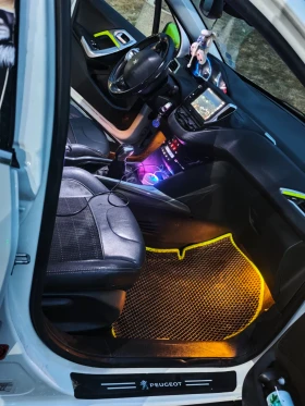 Peugeot 2008, снимка 11