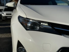 Toyota Auris 1.8 Hybrid/99HP/EURO 5B/LED/NAVI, снимка 17