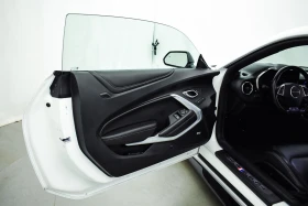 Chevrolet Camaro, снимка 11