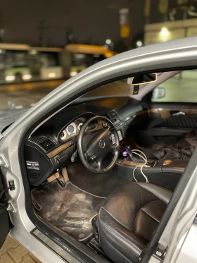 Mercedes-Benz E 320 FACE* 4X4* AIR* BI XENON* NAVI* , снимка 7